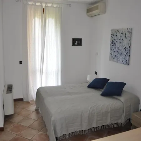 Charming In With Swimming Pool Holiday home Lazise