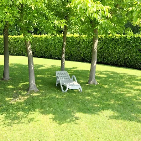 Charming In With Swimming Pool Holiday home Lazise