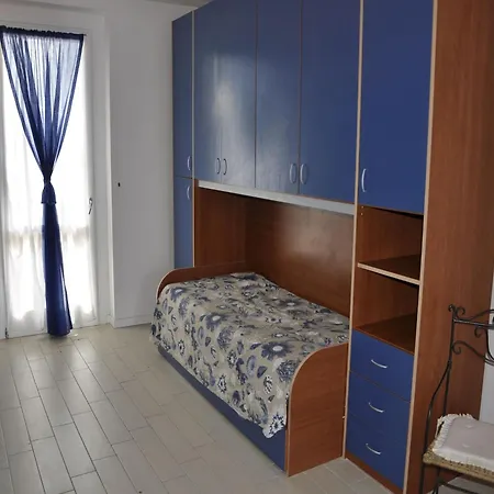 Holiday home Charming In With Swimming Pool Lazise