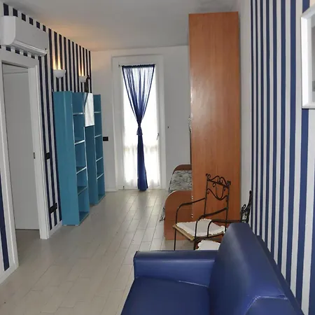 Holiday home Charming In With Swimming Pool *